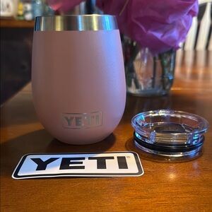 YETI Rambler Wine Tumbler